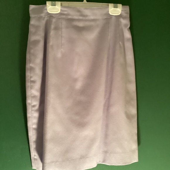 2 separate 2 piece womens dress suits - Picture 4 of 4